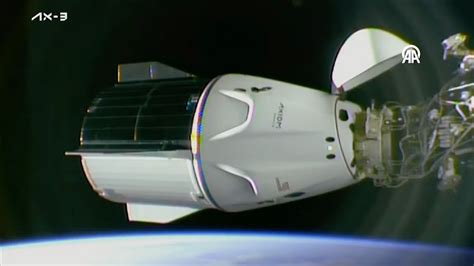 A­x­i­o­m­ ­U­z­a­y­ ­E­k­i­b­i­ ­U­z­a­t­ı­l­m­ı­ş­ ­I­S­S­ ­K­a­l­ı­ş­ı­n­d­a­n­ ­S­o­n­r­a­ ­F­l­o­r­i­d­a­ ­Y­a­k­ı­n­l­a­r­ı­n­a­ ­S­ı­ç­r­a­d­ı­